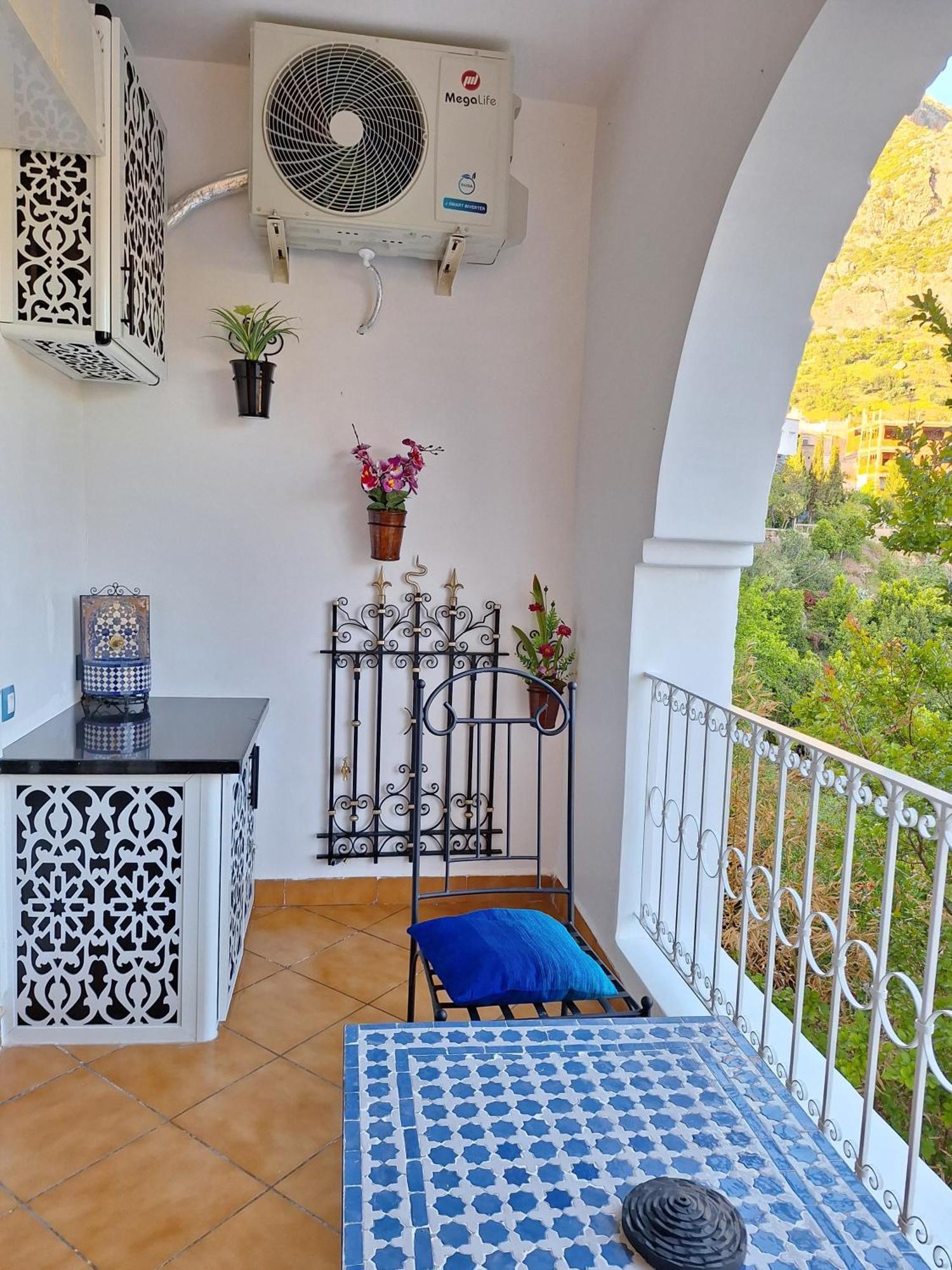 Apartmán Casa Ras El Maa Šafšawán Exteriér fotografie